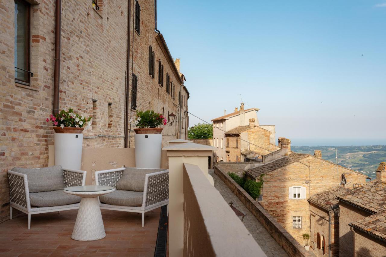 Palazzo La Torre Hotel Moresco Bagian luar foto